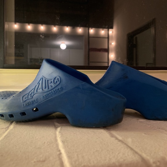 ROYAL BLUE CALZURO CLASSIC WITH HOLES - Picture 1 of 5